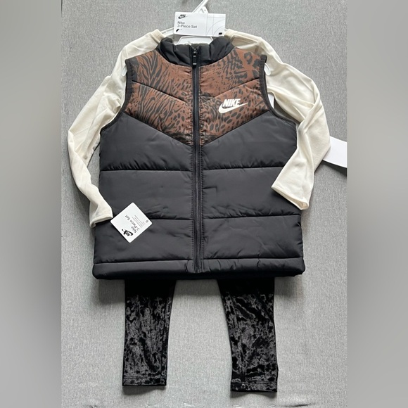 NWT Nike Girls Puffer  Vest Jacket and Leggings and long sleeve set size 6 & 6X - Picture 1 of 6